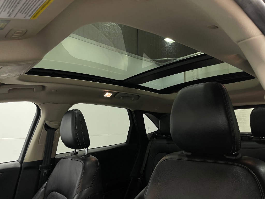 2020 Ford Escape Image 12