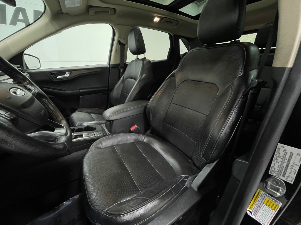 2020 Ford Escape Image 15