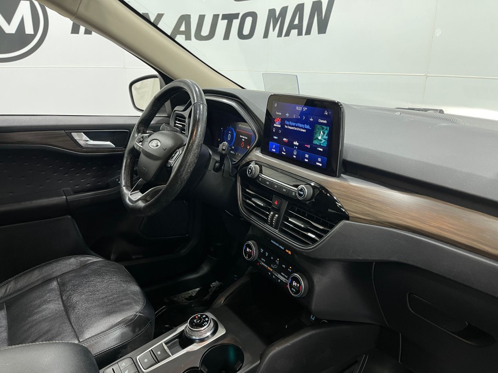 2020 Ford Escape Image 21