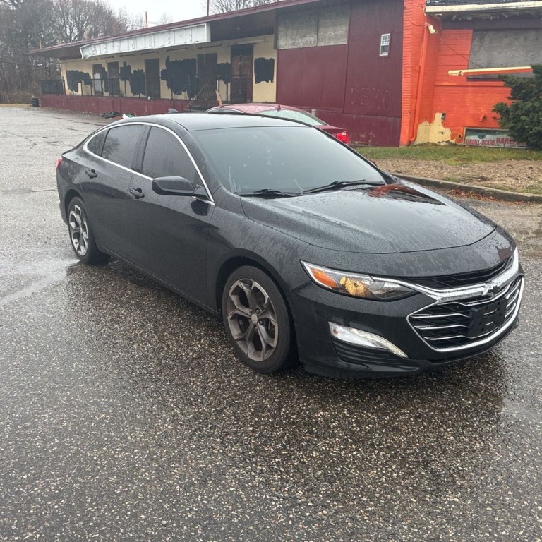 2020 Chevrolet Malibu Image 1
