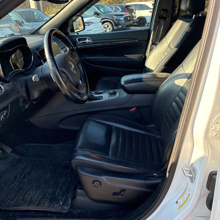 2020 Jeep Grand Cherokee Image 7