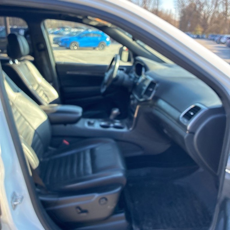 2020 Jeep Grand Cherokee Image 8