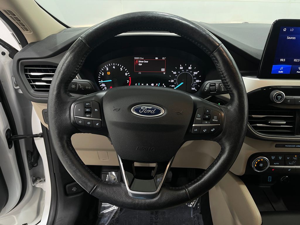 2020 Ford Escape Image 21