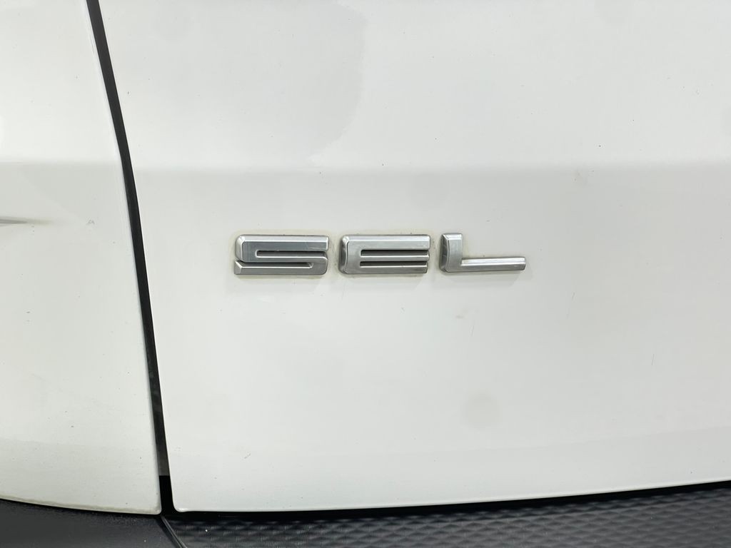 2020 Ford Escape Image 39