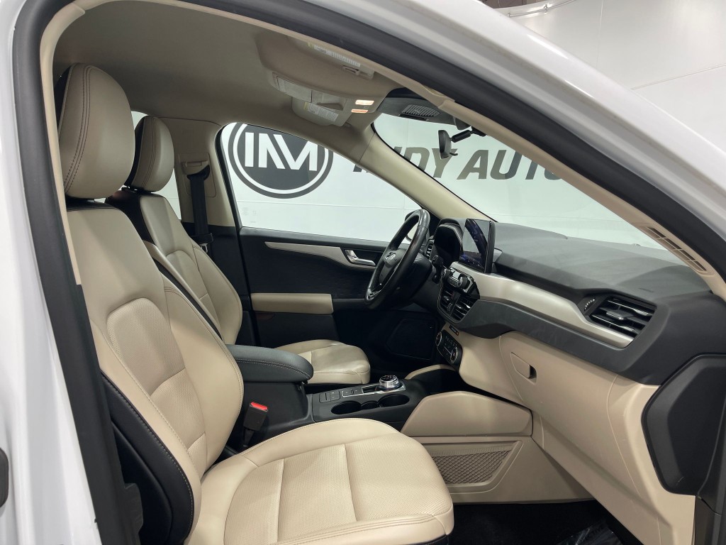 2020 Ford Escape Image 31