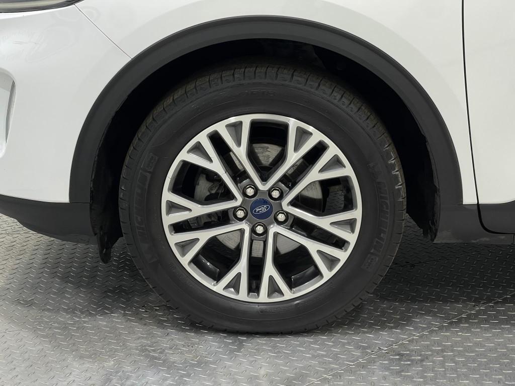 2020 Ford Escape Image 34