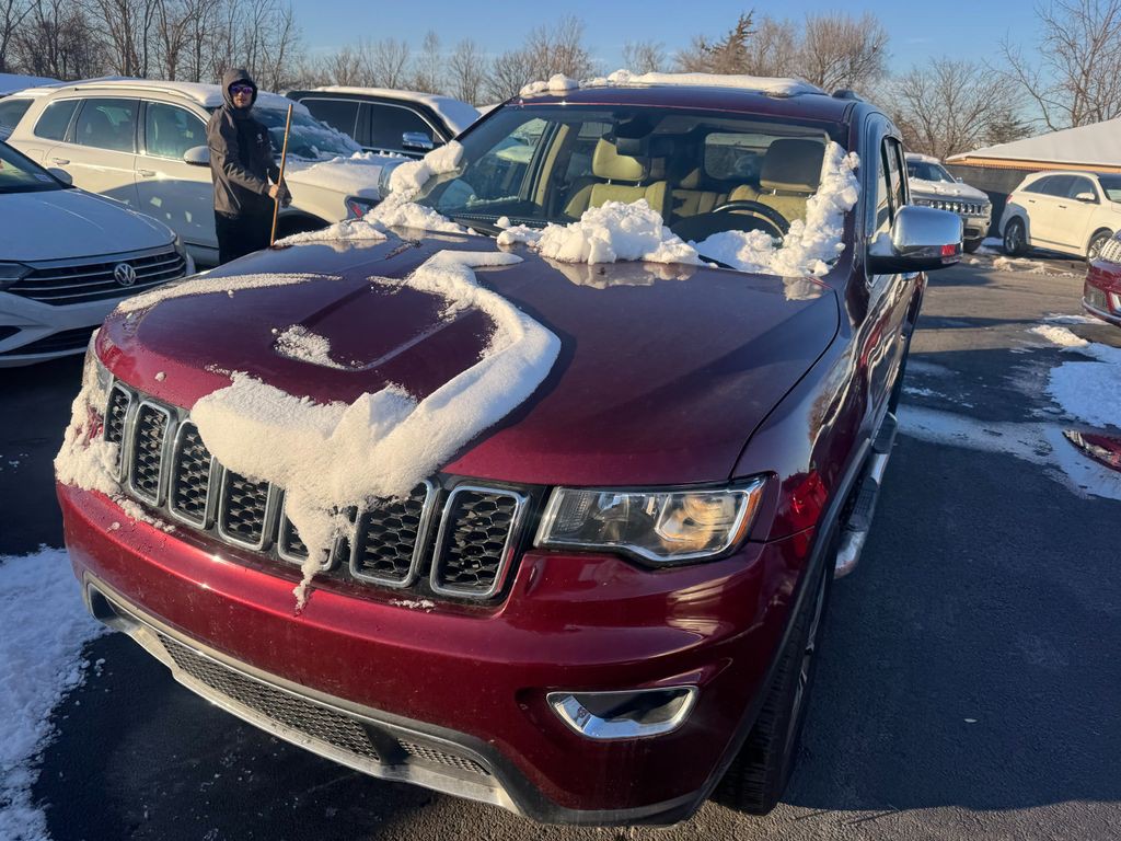 2020 Jeep Grand Cherokee Image 2