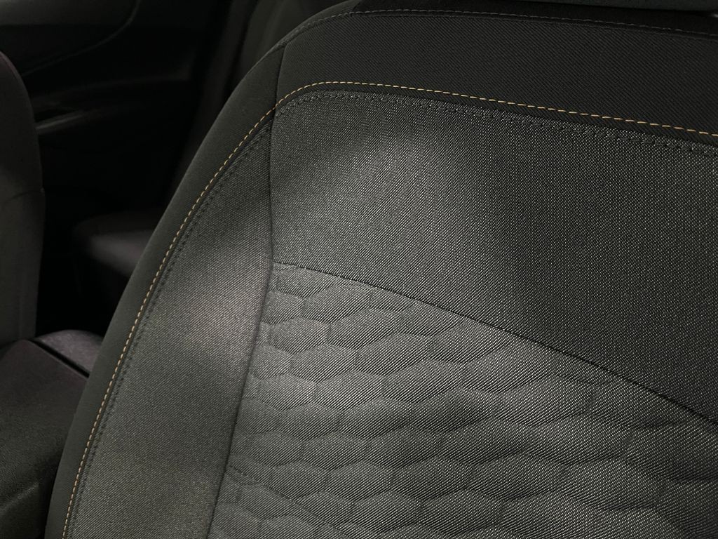 2020 Chevrolet Equinox Image 16