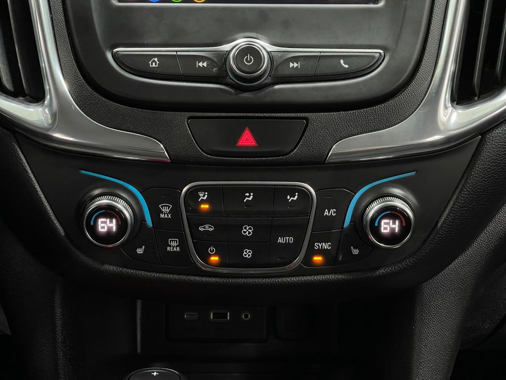 2020 Chevrolet Equinox Image 23