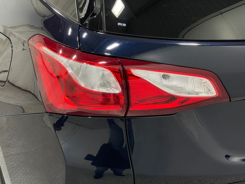 2020 Chevrolet Equinox Image 32