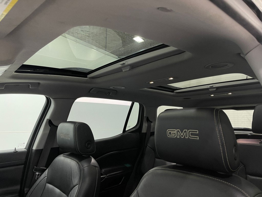 2019 GMC Acadia Image 12