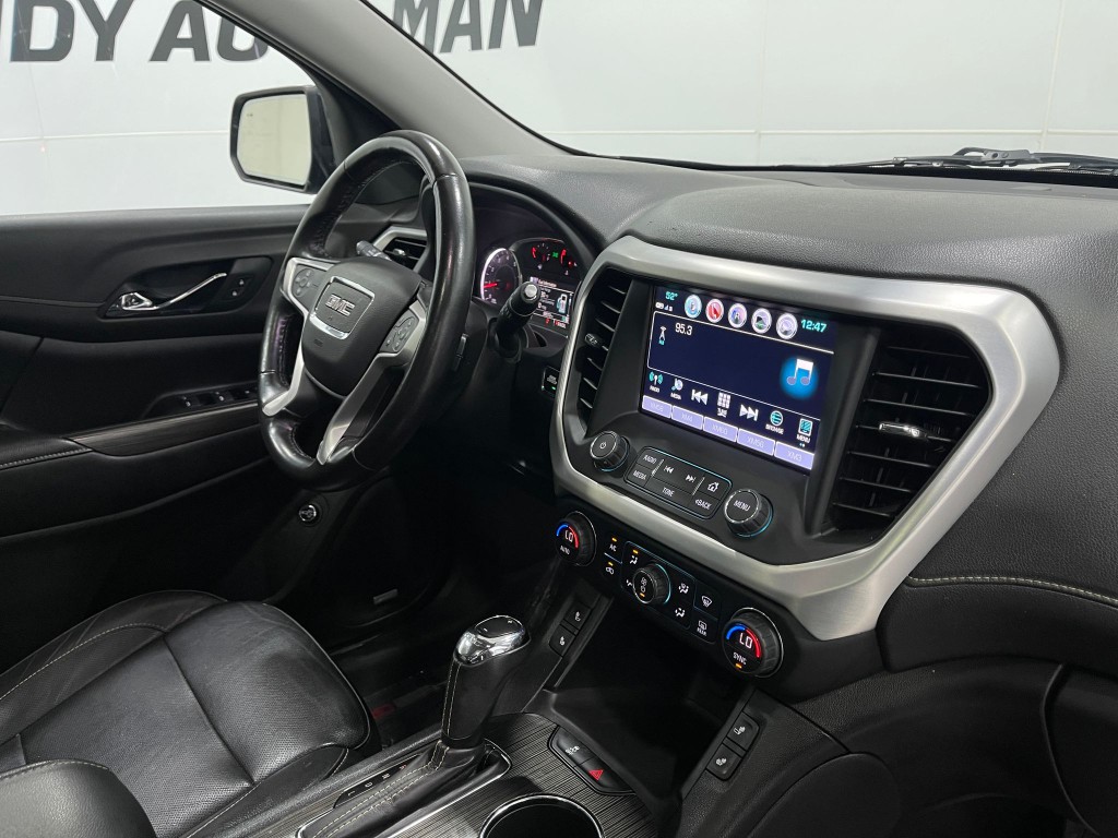 2019 GMC Acadia Image 22