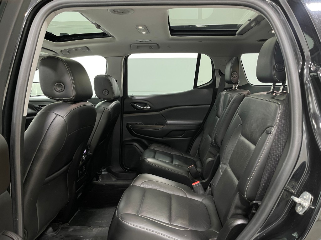 2019 GMC Acadia Image 32