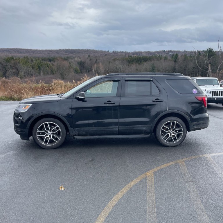 2019 Ford Explorer Image 4