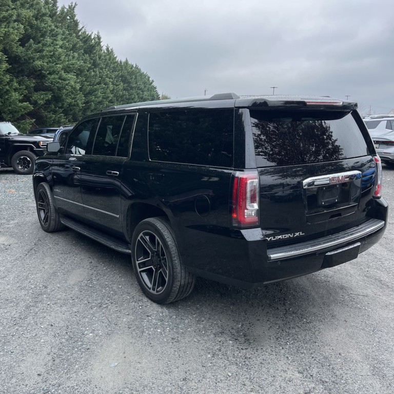 2019 GMC Yukon Image 6