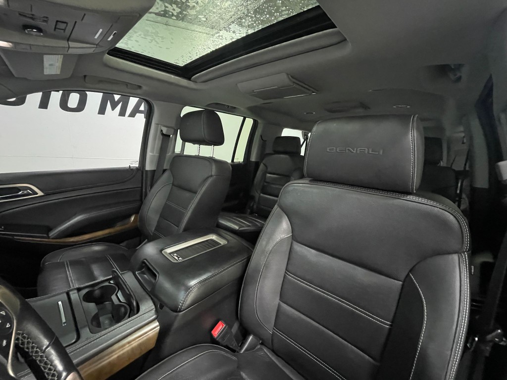 2019 GMC Yukon Image 12