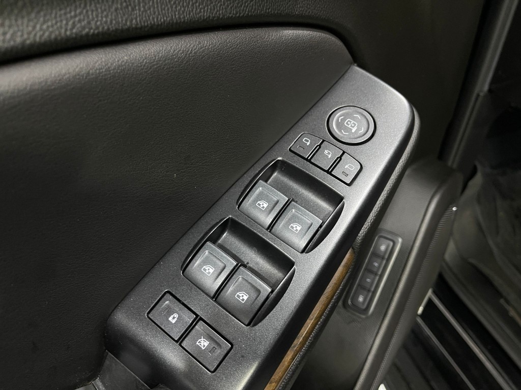 2019 GMC Yukon Image 14