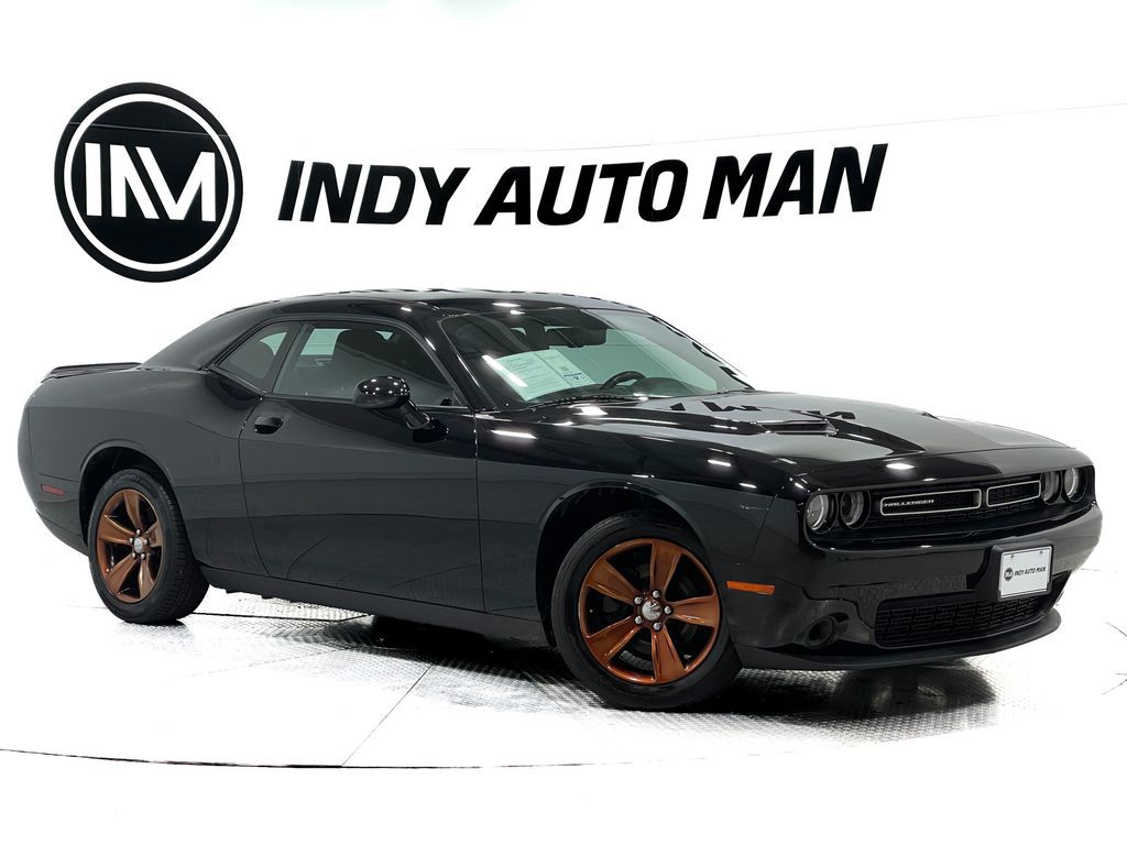 2019 Dodge Challenger Image 2