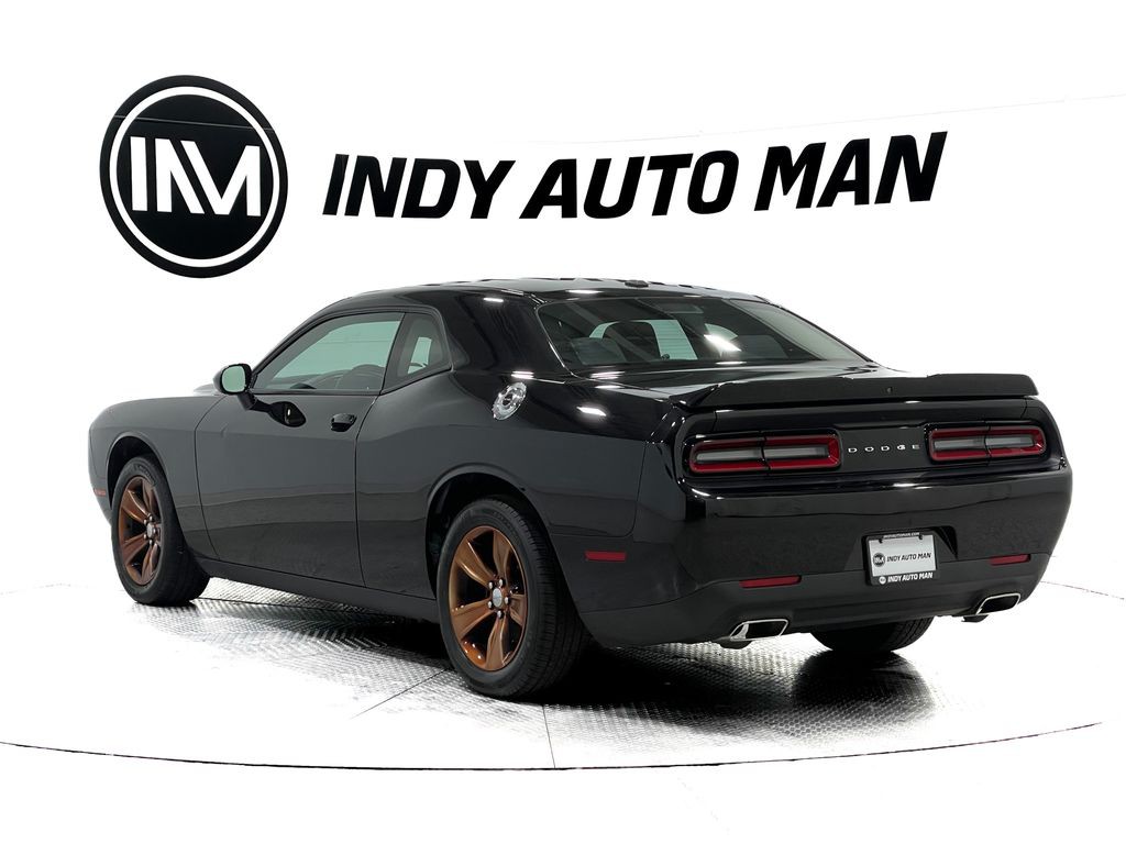 2019 Dodge Challenger Image 6
