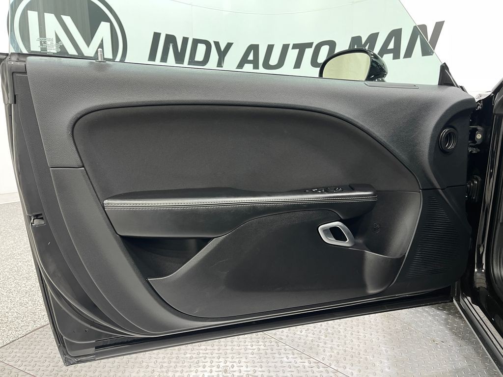 2019 Dodge Challenger Image 13