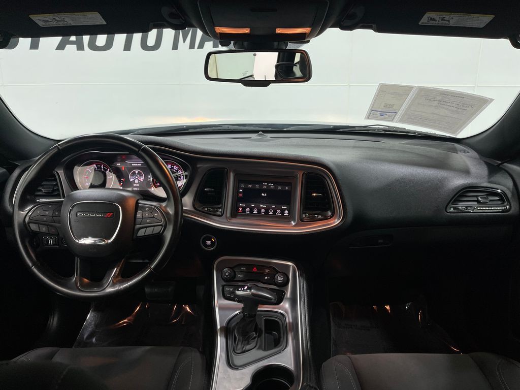 2019 Dodge Challenger Image 17