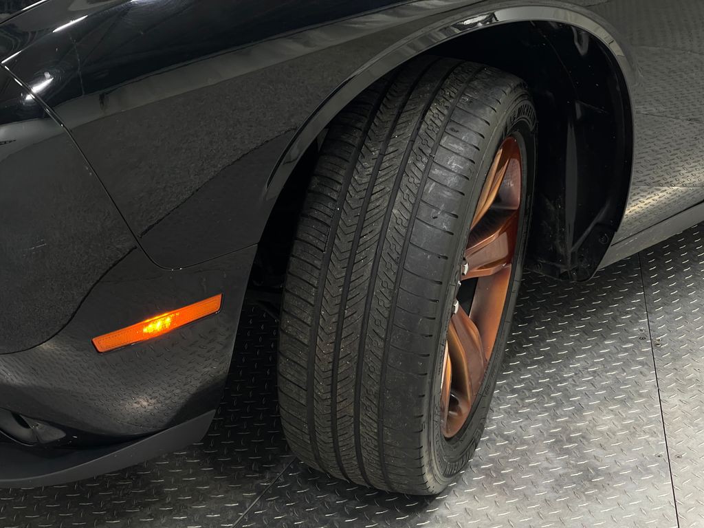 2019 Dodge Challenger Image 34