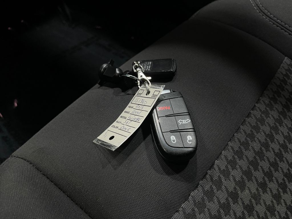 2019 Dodge Challenger Image 35