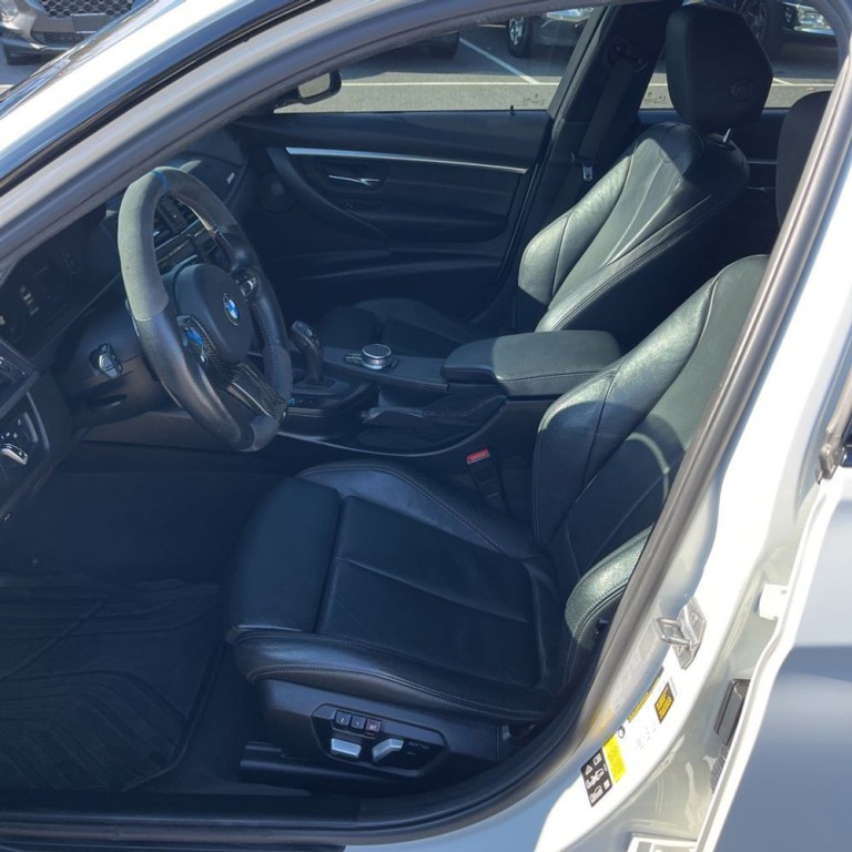 2018 BMW 3 Series Image 5