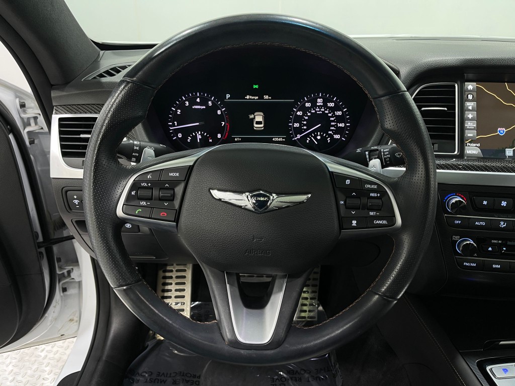 2018 Genesis G80 Image 22