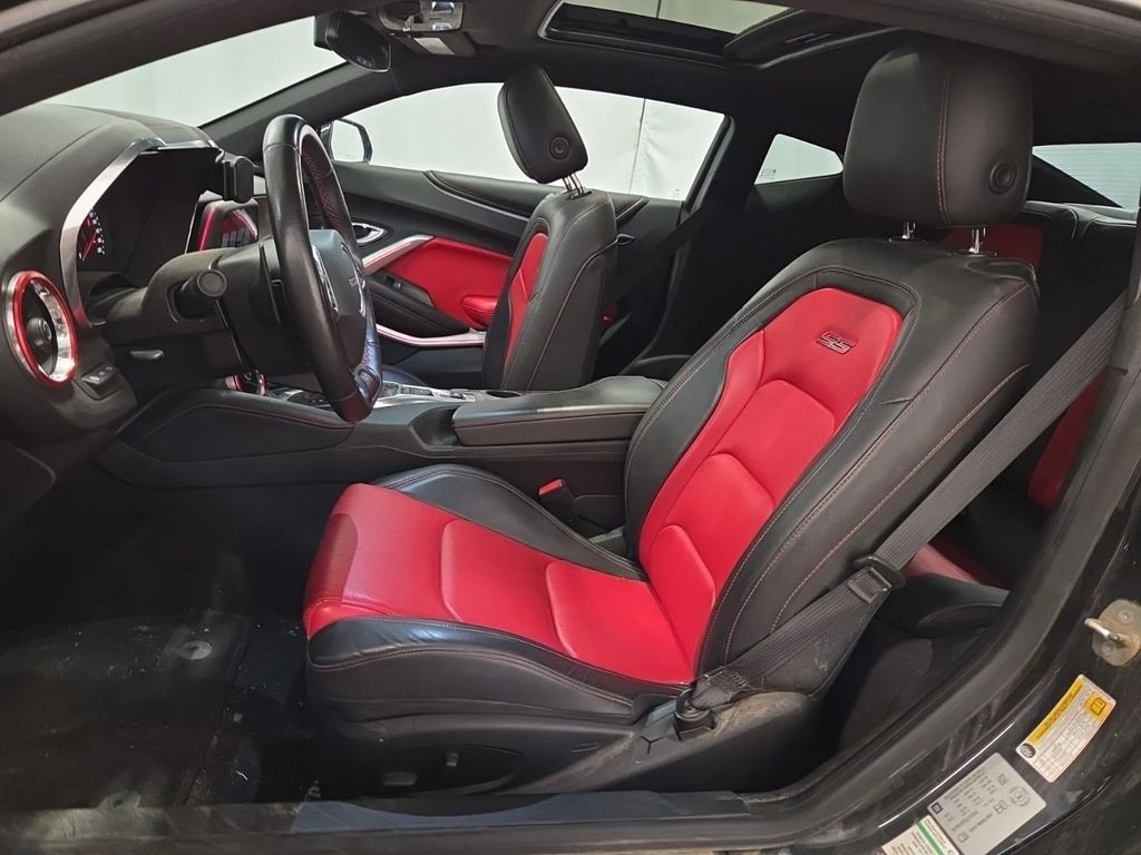 2018 Chevrolet Camaro Image 5