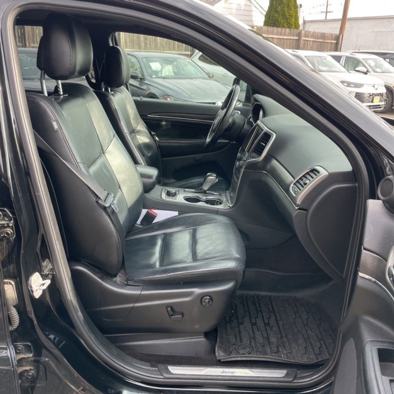 2018 Jeep Grand Cherokee Image 8