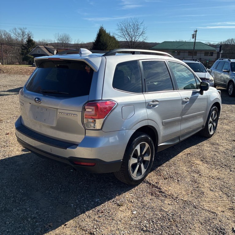 2018 Subaru Forester Image 4