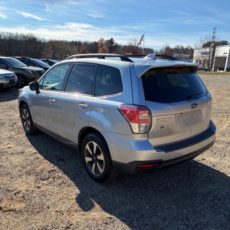 2018 Subaru Forester Image 5