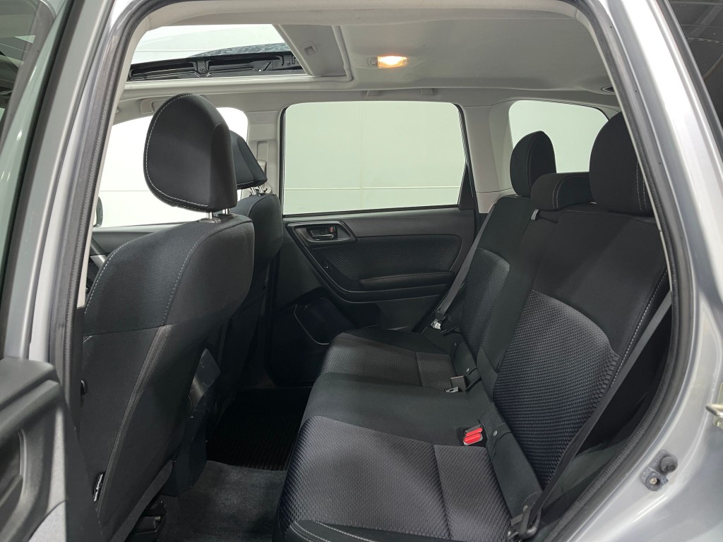 2018 Subaru Forester Image 28