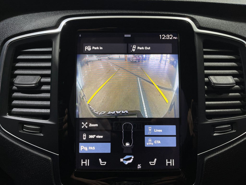 2017 Volvo XC90 Image 11