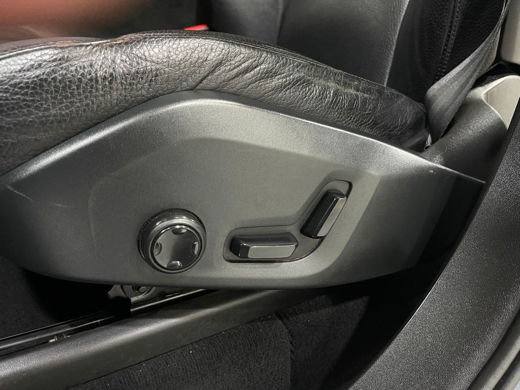 2017 Volvo XC90 Image 16