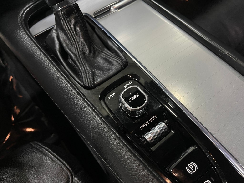 2017 Volvo XC90 Image 20