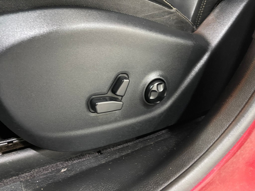 2017 Jeep Cherokee Image 15