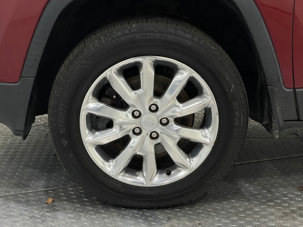 2017 Jeep Cherokee Image 34