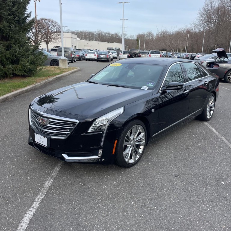 2017 Cadillac CT6 Image 2