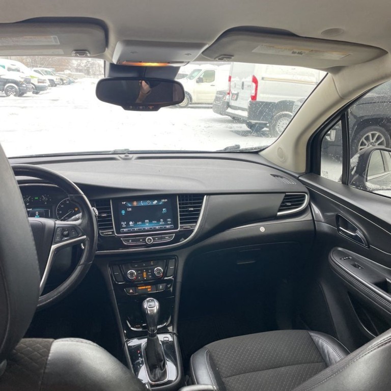 2017 Buick Enclave Image 11