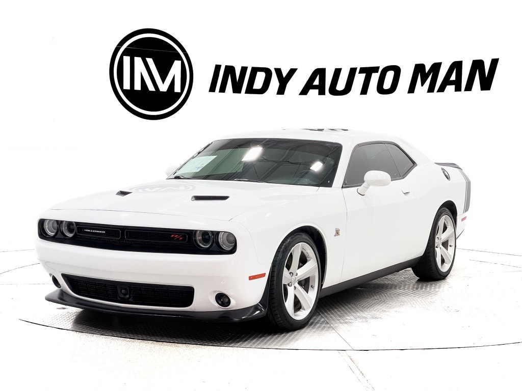 2016 Dodge Challenger Image 8