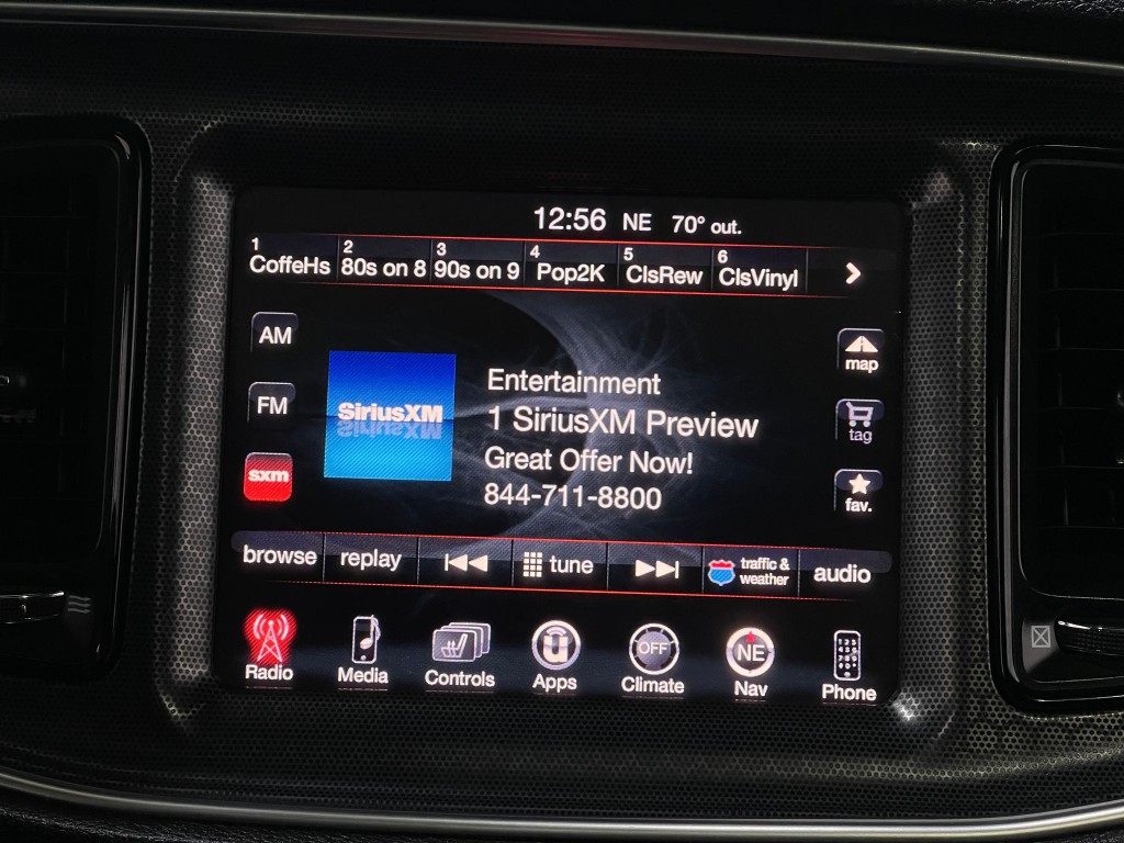 2016 Dodge Challenger Image 25