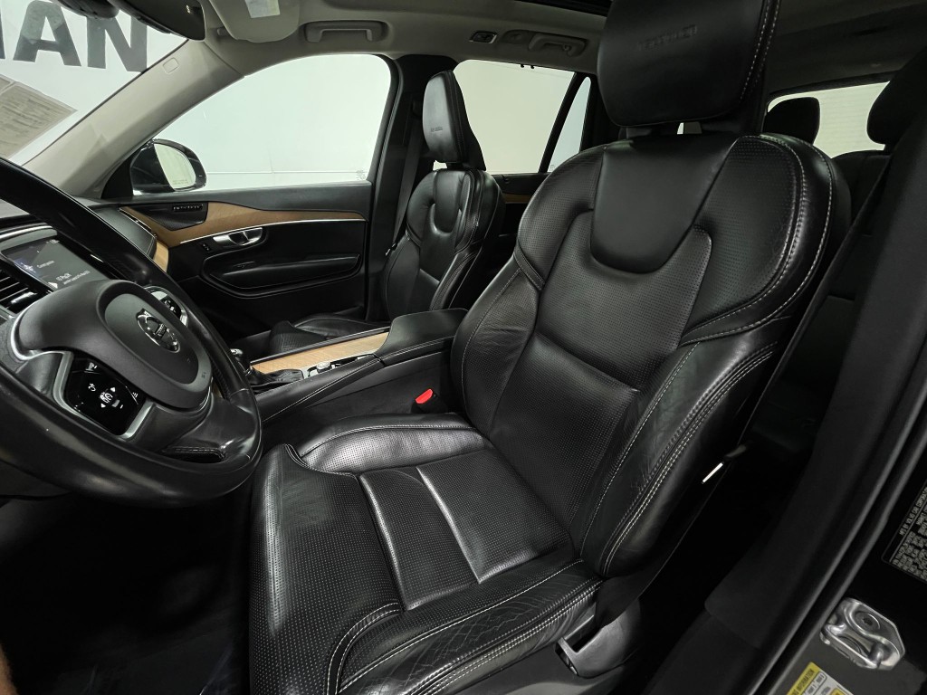 2019 Volvo XC90 Image 15