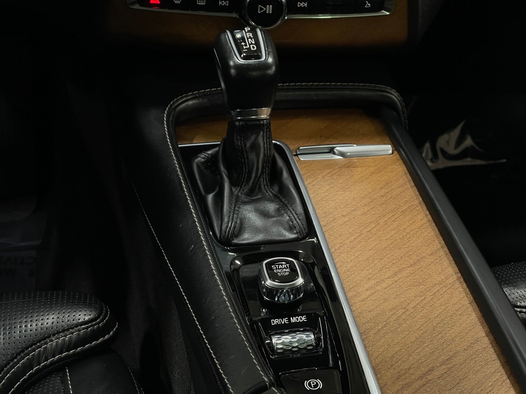 2019 Volvo XC90 Image 30