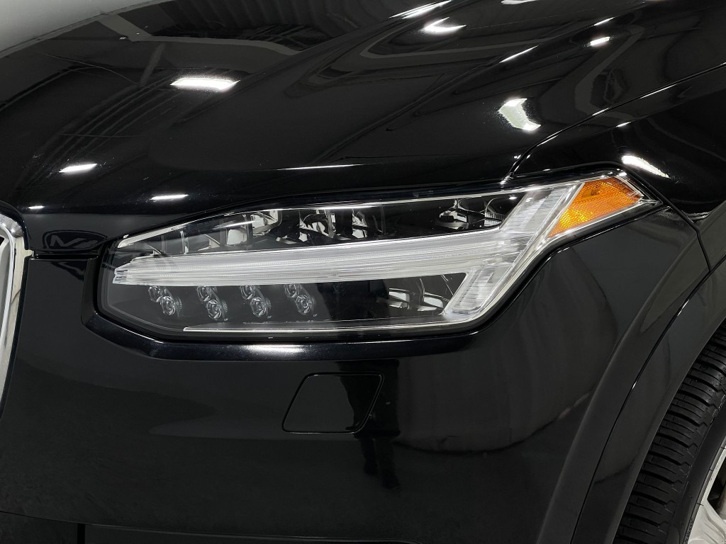 2019 Volvo XC90 Image 36