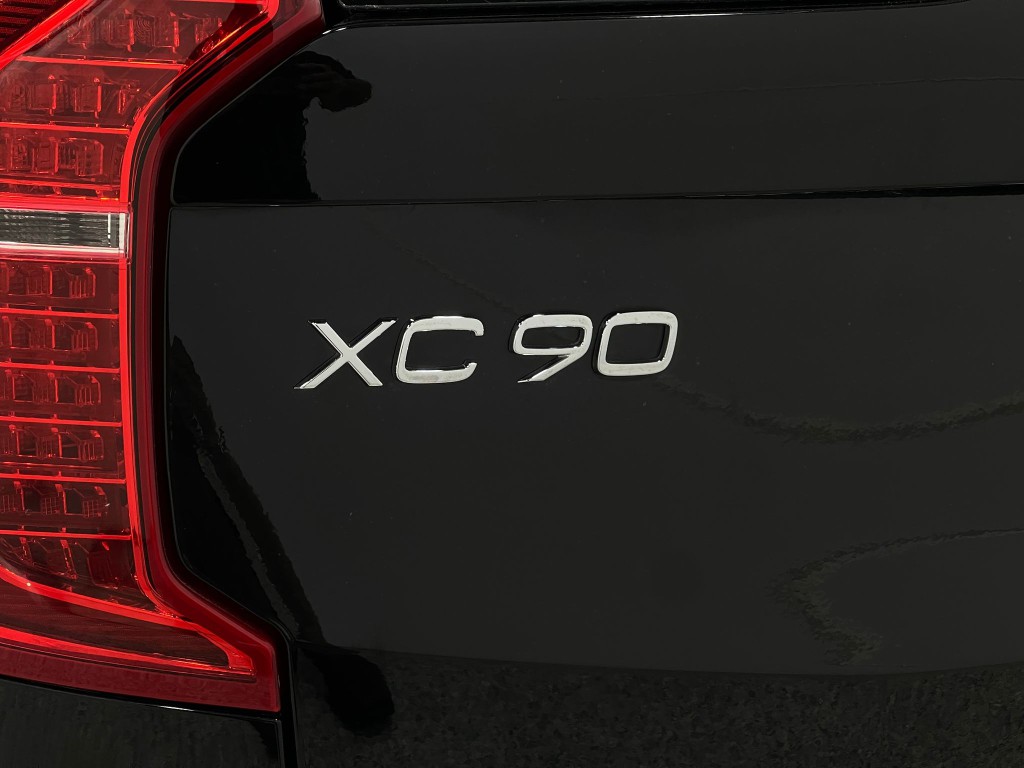 2019 Volvo XC90 Image 42
