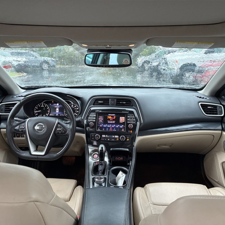 2019 Nissan Maxima Image 7