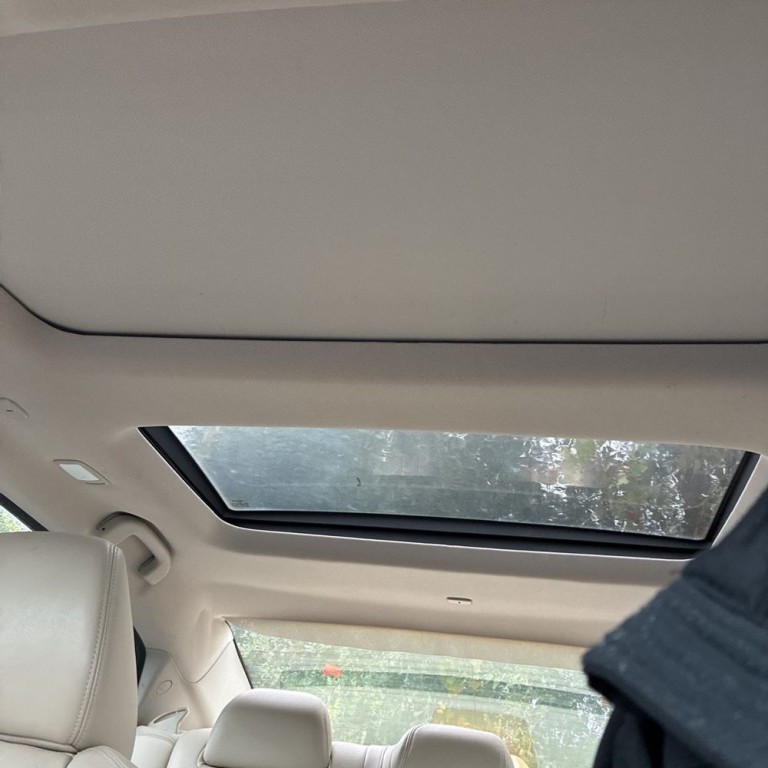 2019 Nissan Maxima Image 11