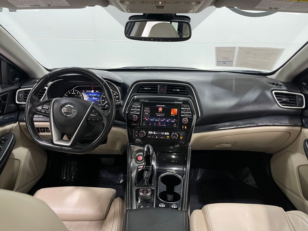 2019 Nissan Maxima Image 21